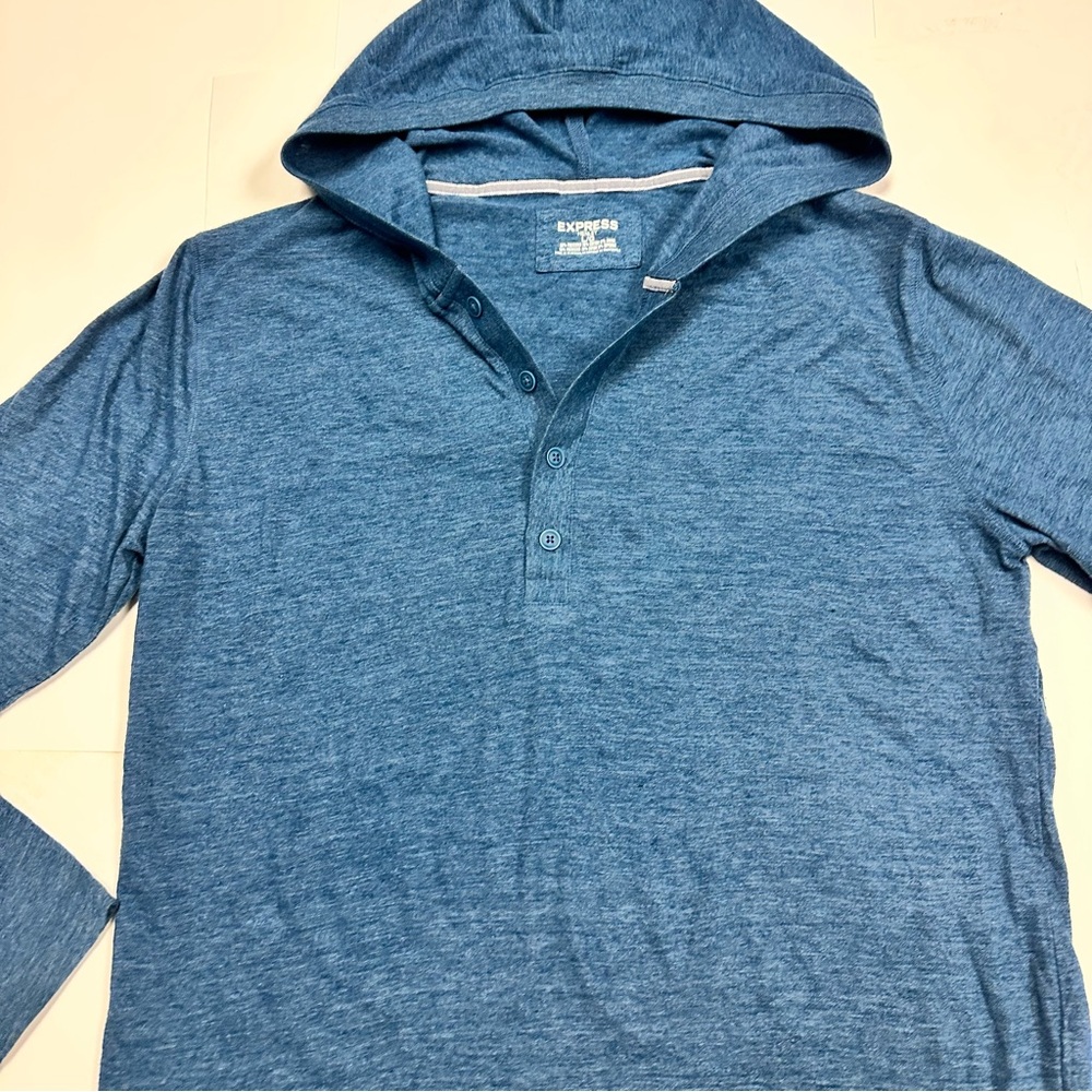 Express Men’s Blue Henley Shirt with Hood - Picture 3 of 8